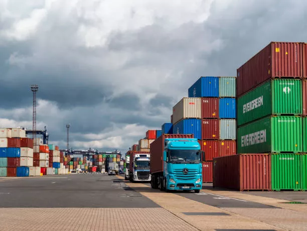 Turkmenistan Sees Growing Trade with Russia