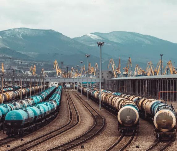 Azerbaijan Emerges as Key Railway Cargo Partner for Georgia