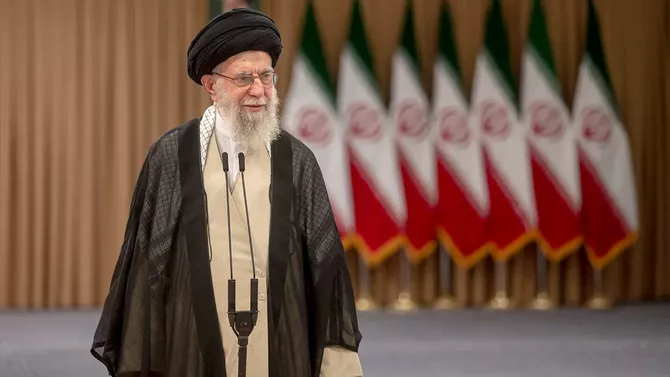 Latest News & Breaking Stories | Stay Updated with Caspianpost.com - Is Iran Ready to Break With the Ayatollahs?