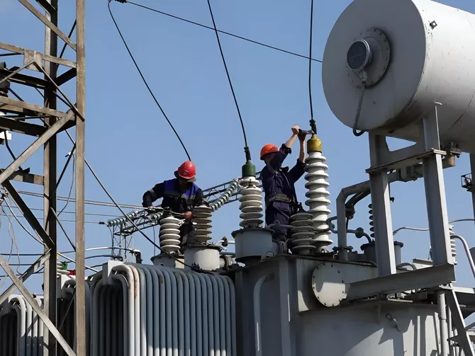 Kazakhstan, Uzbekistan Help Kyrgyzstan Avert Energy Crisis