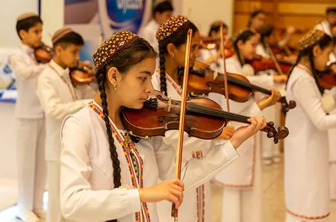 Turkmen Conservatory Honors German Composer with Special Concert
