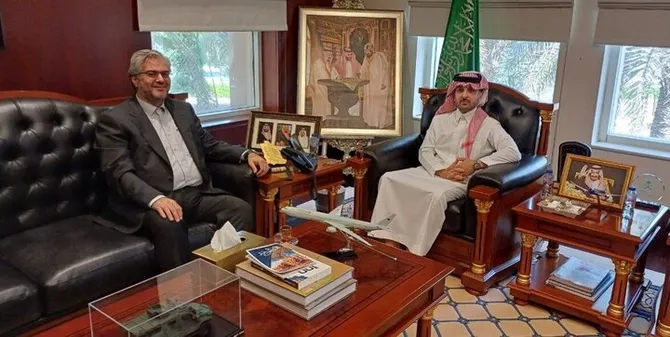 Iranian Consul General Hold Talks with Saudi Diplomat