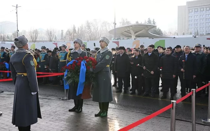 Almaty Marks Kazakhstan’s Independence with Floral Tribute