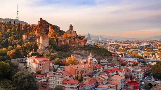 Kazakhstan Fuels Growth in Georgia's Tourism as Visitor Numbers Rise