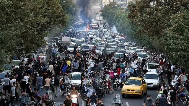 Iran Protests Spread Nationwide; 20 Dead, 1,000 Arrested