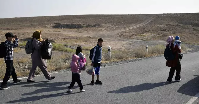 Latest News & Breaking Stories | Stay Updated with Caspianpost.com - Why More Migrants Are Leaving Russia Than Ever Before