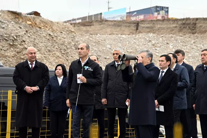 President Mirziyoyev Inspects Key Transport Projects in New Tashkent