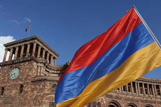 Armenia Open to Russia’s Experience on Hybrid Threats, Says FM