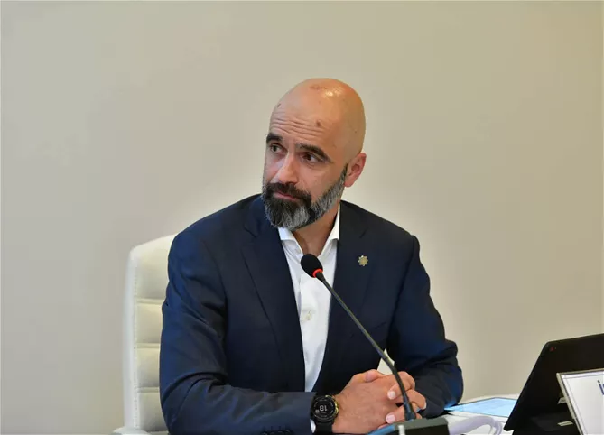 Latest News & Breaking Stories | Stay Updated with Caspianpost.com - Israfil Ashurly: Carrying Azerbaijan’s Flag to the Roof of the World - INTERVIEW