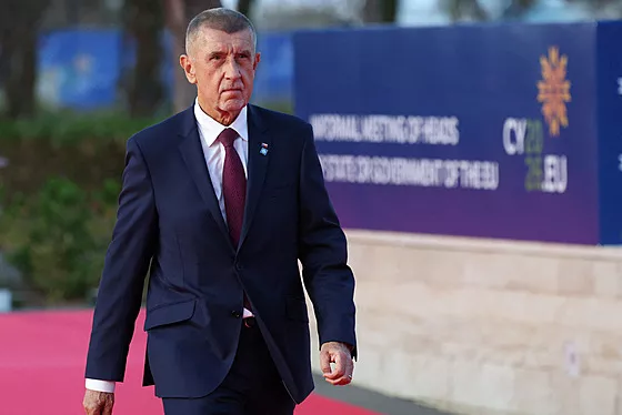 Czech PM to Visit Uzbekistan for High-Level Talks and Business Deals