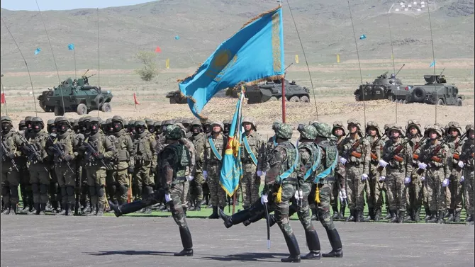 Kazakhstan Launches Second Stage of Military Pay Raises