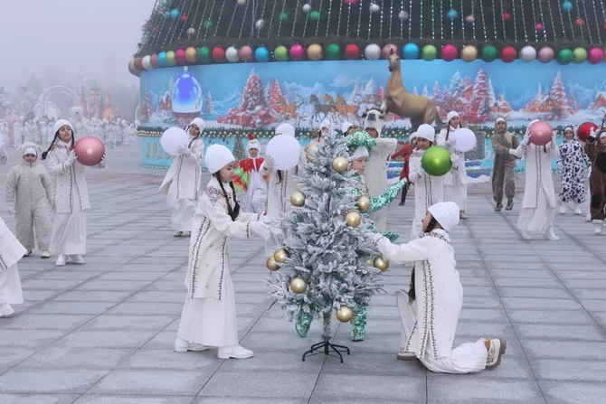 Latest News & Breaking Stories | Stay Updated with Caspianpost.com - President Serdar Berdimuhamedov Took Part in New Year Celebrations