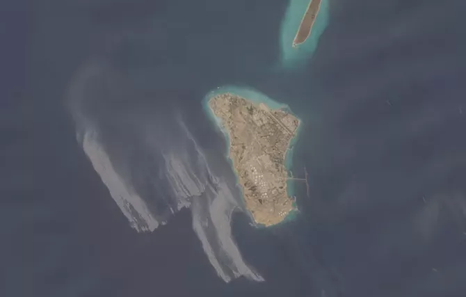 Oil Spill Near Iran’s Kharg Island Sparks Questions About Source