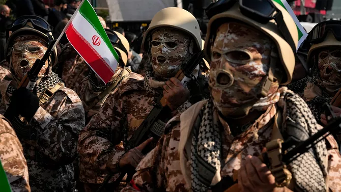 IRGC Breaks Up MKO-Linked Group in Tehran Suburbs