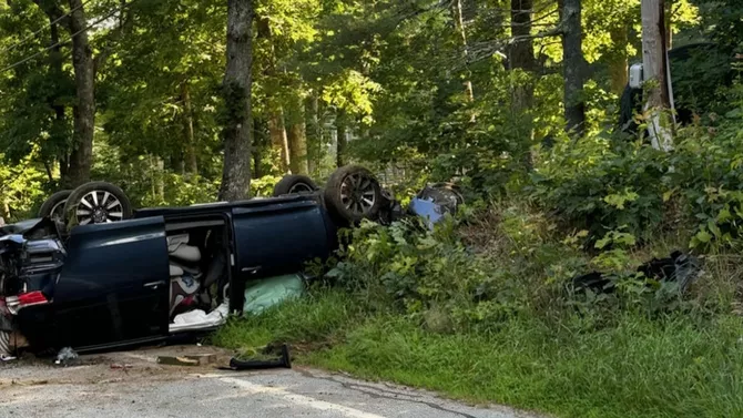 Tragic Road Accident in Azerbaijan's Astara Leaves Two Dead