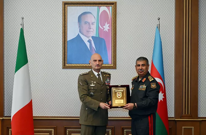 Latest News & Breaking Stories | Stay Updated with Caspianpost.com - Azerbaijani and Italian Defense Chiefs Discuss Security and Cooperation