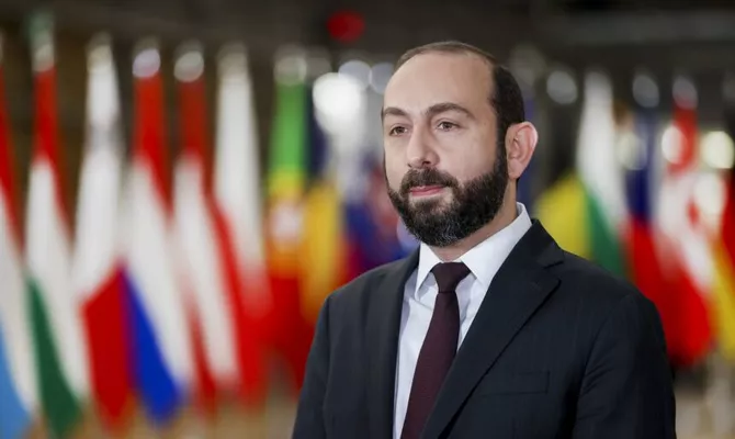 Mirzoyan: Yerevan to Continue Efforts for Peace with Azerbaijan