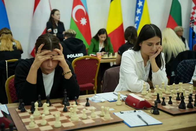 Azerbaijani chess players beat Armenian rivals on Day 6 of European Championships