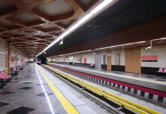 Iran Prepares Metro Stations to Serve as Bomb Shelters