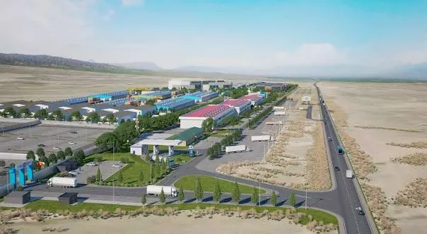 Kyrgyzstan Plans to Build Logistics and Transport Center in China's Xi'an