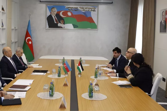 Azerbaijan’s Emergency Minister Holds Talks with Palestinian Ambassador