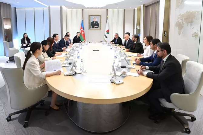 SOCAR, Chinese Bank Explore Energy Cooperation Prospects