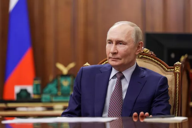 Putin Says Russia Open to Renewing Ties with Europe