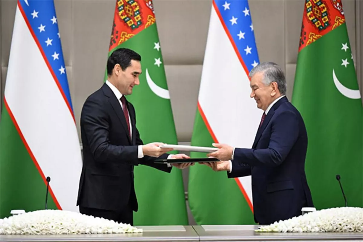 Uzbekistan, Turkmenistan Sign Wide-Ranging Cooperation Agreements in Tashkent