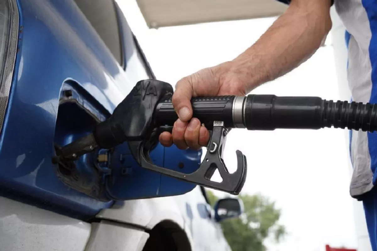 Kyrgyzstan and Russia Agree on Monthly Fuel Supplies