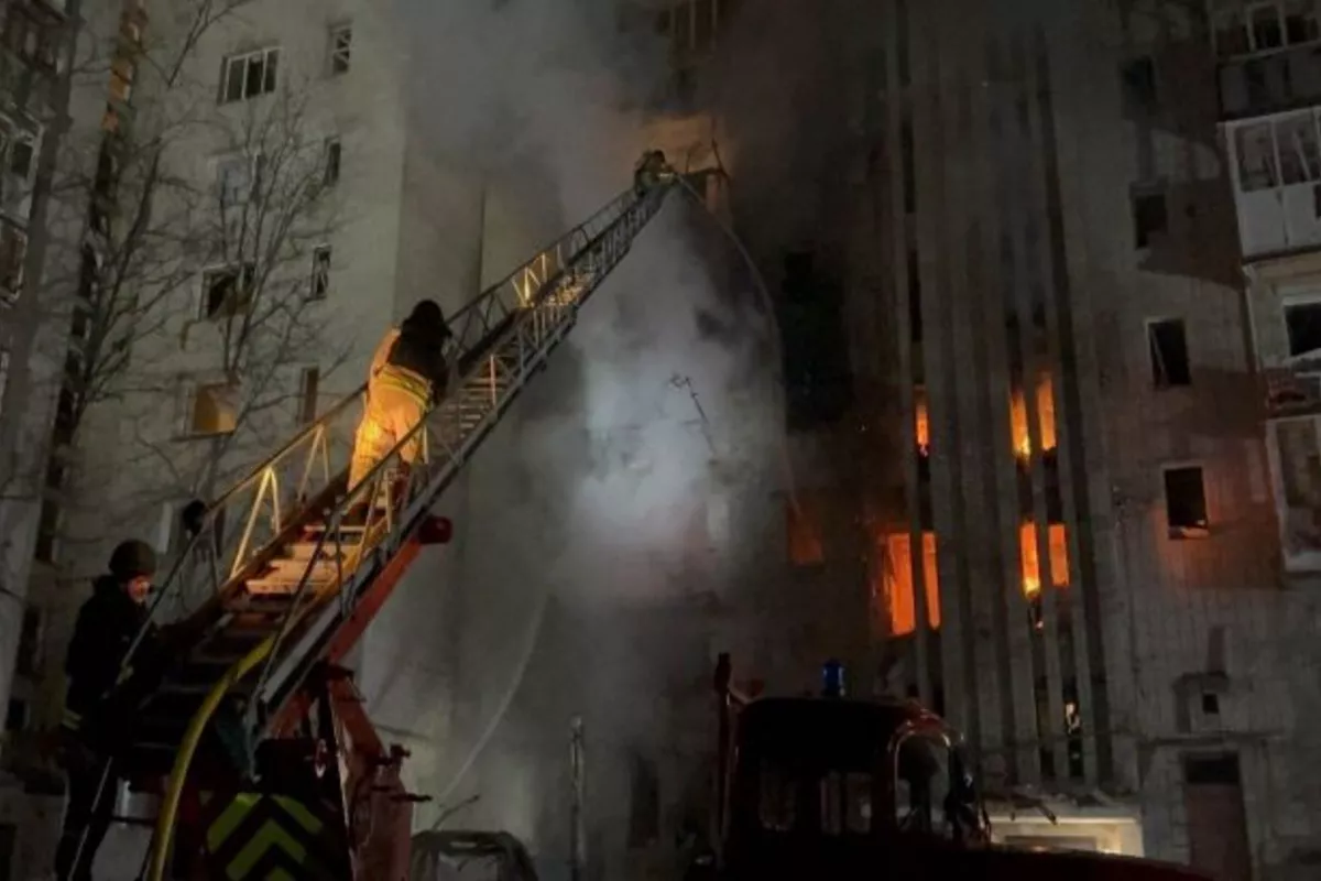 Drone Strike Hits Residential Building in Ukraine's Okhtyrka