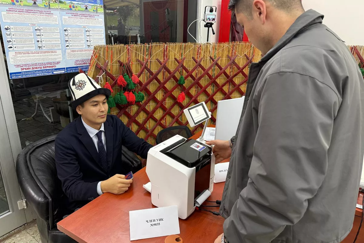 Kyrgyzstan Concludes Voting in Early Parliamentary Elections