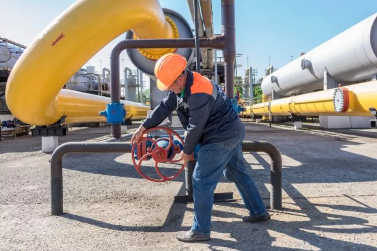 Ukraine’s Energy Future Brightens with First Azerbaijani Gas Shipment
