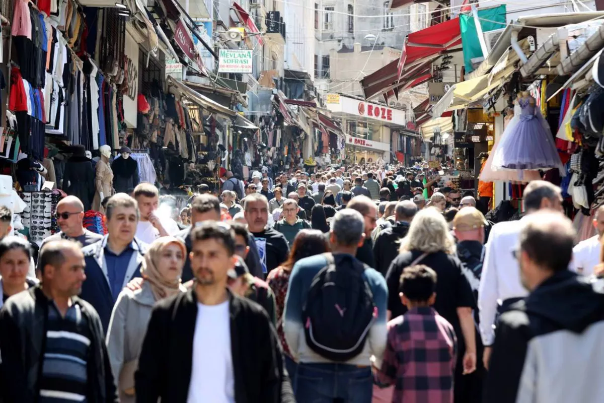 Türkiye's Unemployment Rate Rises to 8.1% in January