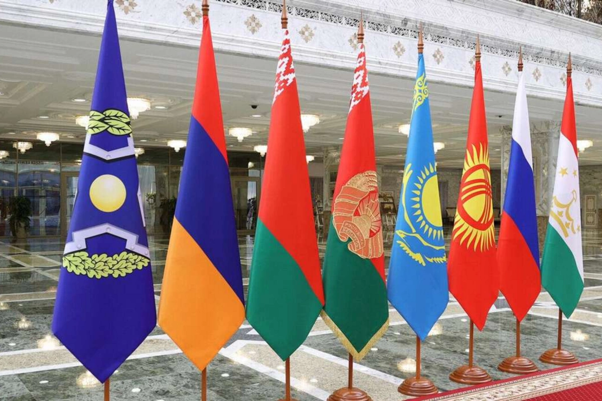 Lukashenko Comments on Armenias Absence at CSTO Summit in Astana