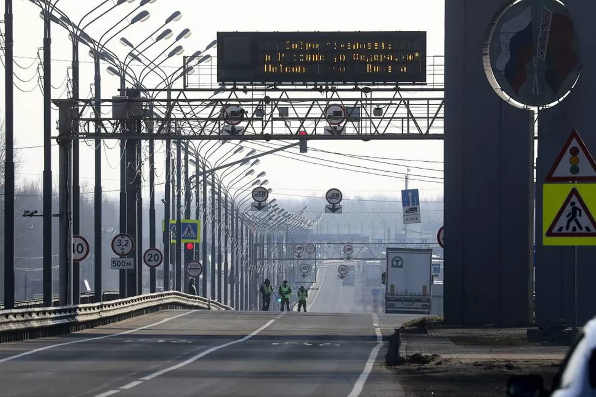Russia Shuts Border Crossings with Latvia, Finland, Estonia