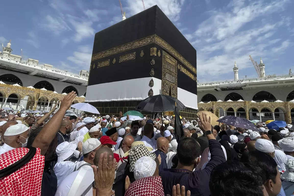 Hajj Trip Becomes More Affordable for Tajik People