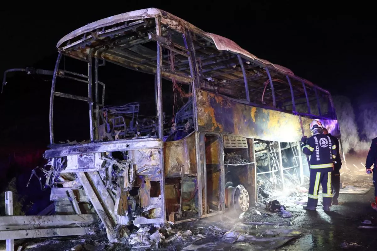 Bus Bursts Into Flames After Crash in Türkiye, Killing Eight