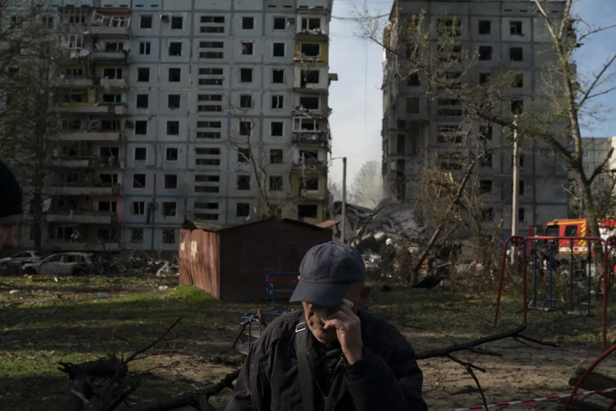 Russian Bombing in Ukraine's Zaporizhzhia Injures 11  – VIDEO
