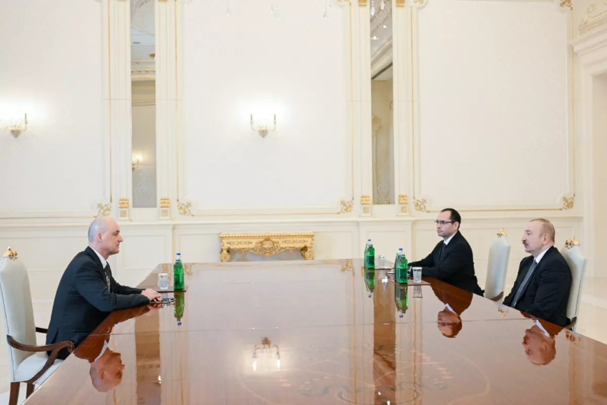 President Aliyev Meets John Deere President for CIS and Central Asia