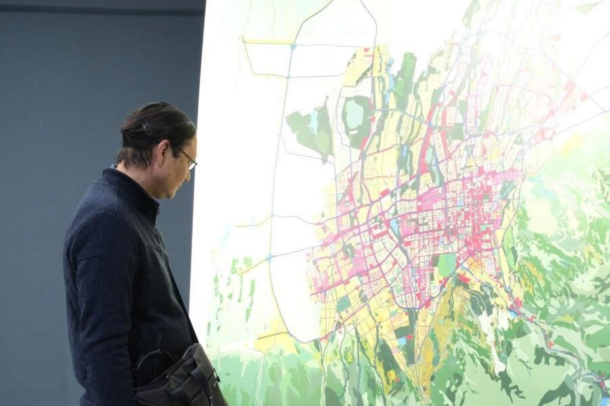 Kazakhstan: Almaty Turning Into a Pedestrian Haven in a Concrete Jungle