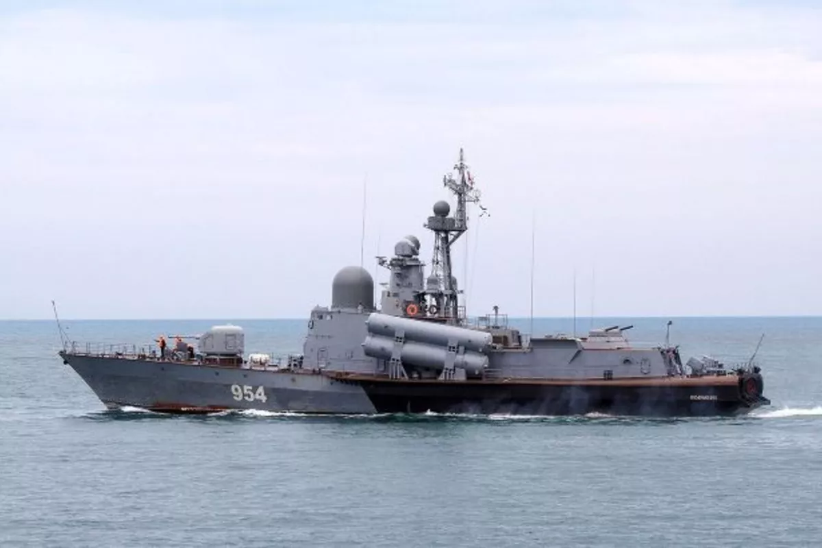 Russian Forces Blame Crews After Boat Failures in Ukraine