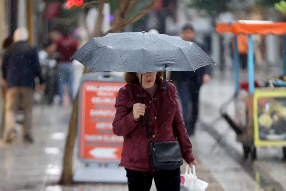 Türkiye Issues Weather Warnings as Severe Storms, Heavy Rain Loom