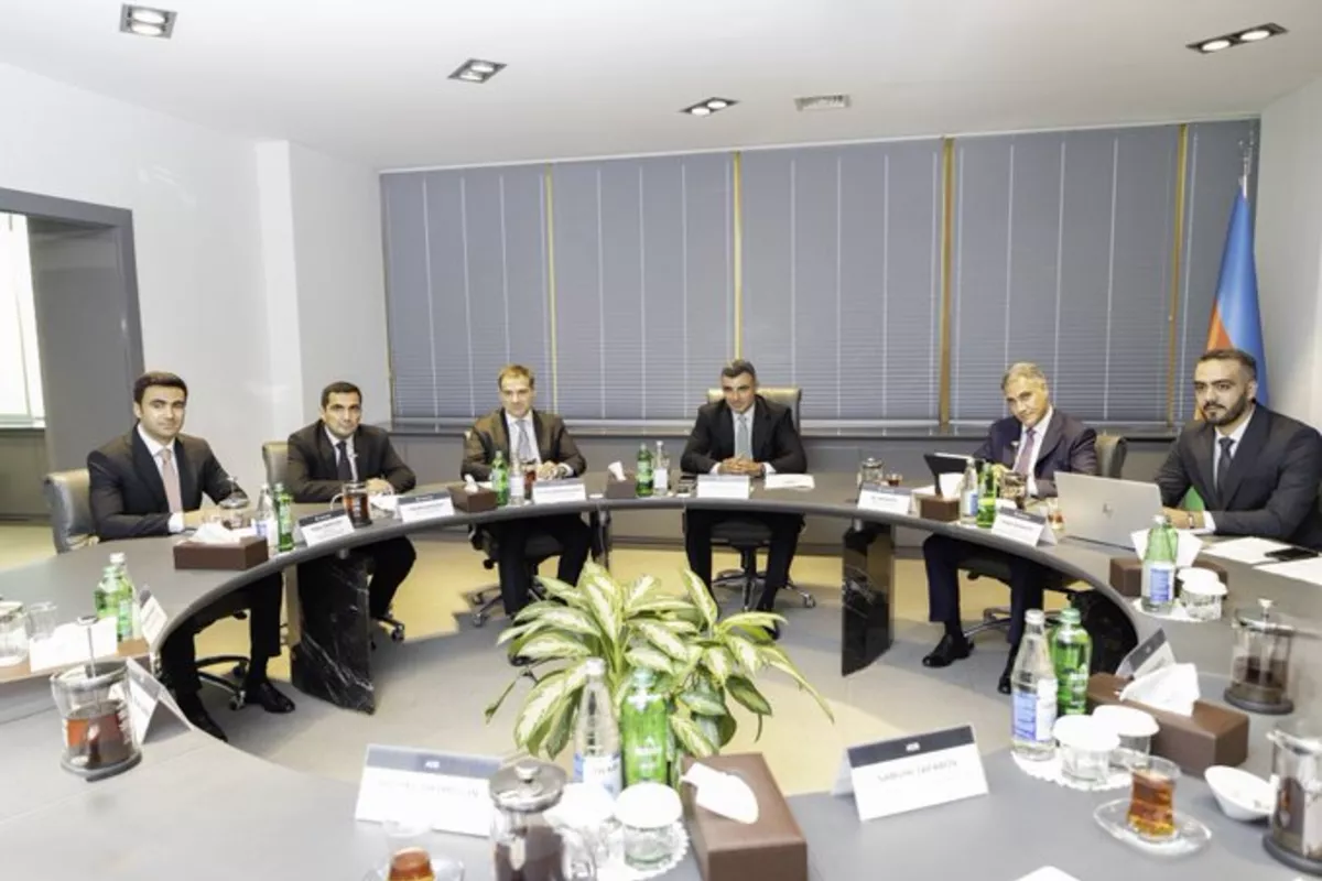 Azerbaijan Explores ADB Cooperation in Financial Sector