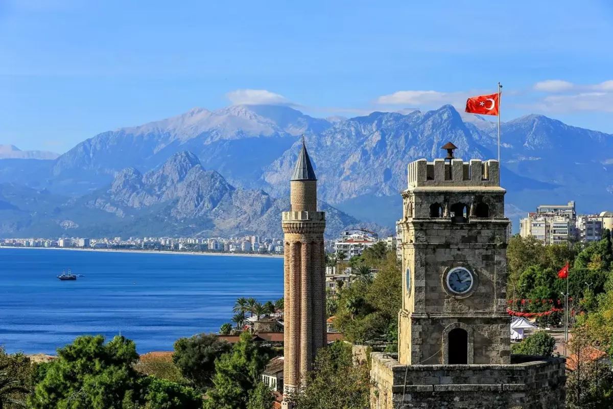 Türkiye’s COP31 Bid: Antalya Eyes Hosting Major Climate Conference
