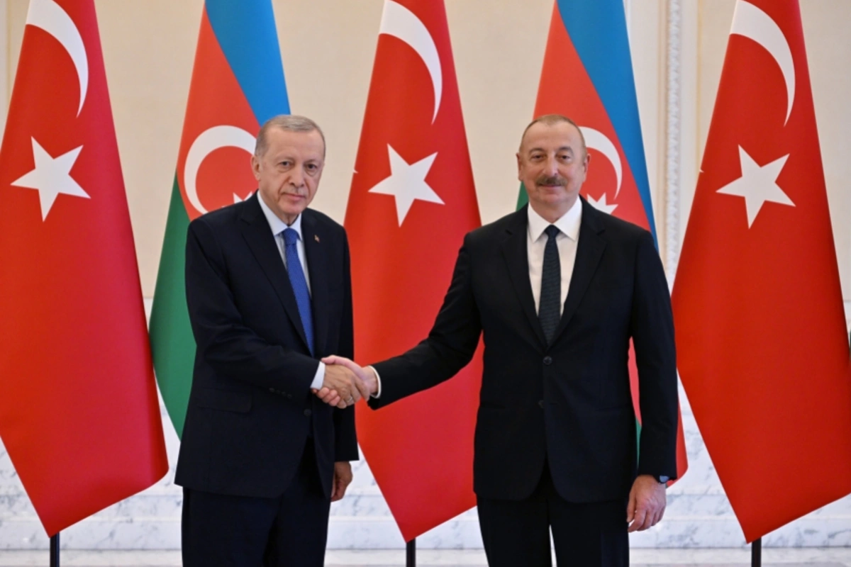 Turkish President Congratulates Ilham Aliyev, Discusses D-8, Regional Security, and Syria