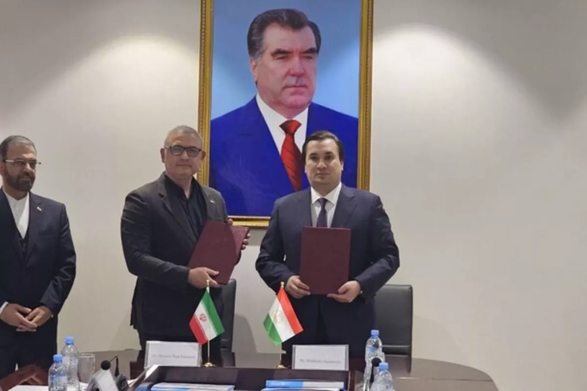 Iran and Tajikistan Sign MoU to Strengthen Aviation Cooperation