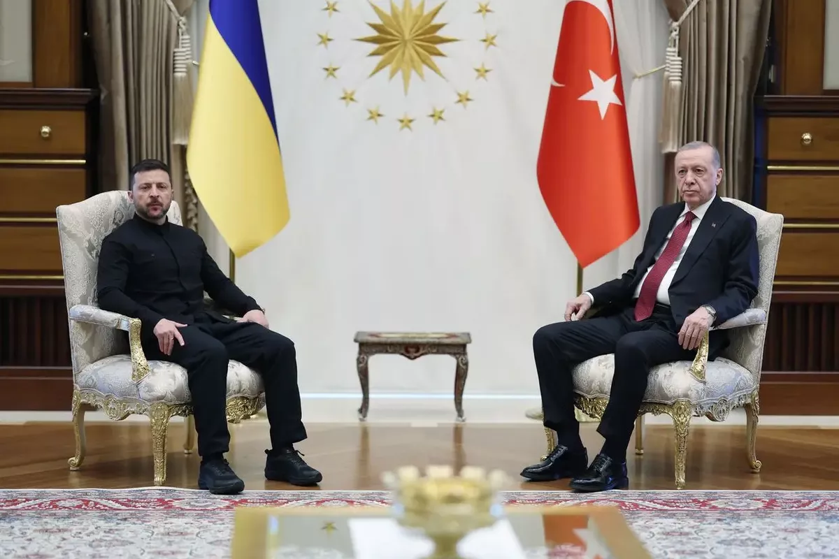 Zelenskyy and Erdogan Discuss Hosting Future Peace Talks in Türkiye