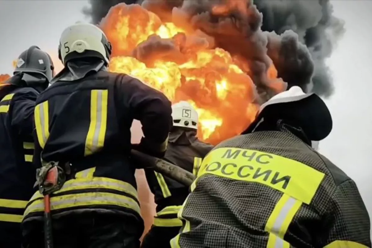 Ukraine Hits Russian Oil Infrastructure in Saratov, Crimea