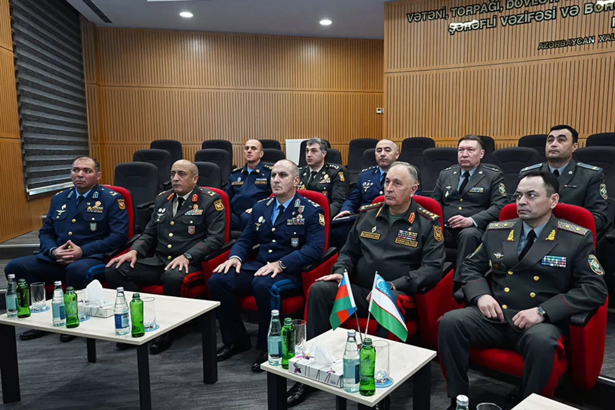 Uzbek Delegation Tours Azerbaijani Cybersecurity Center