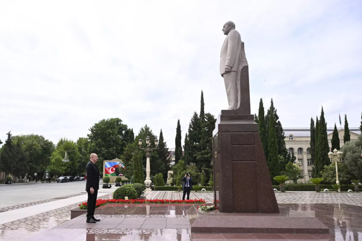 President Ilham Aliyev Visits Heydar Aliyev Statue in Yevlakh